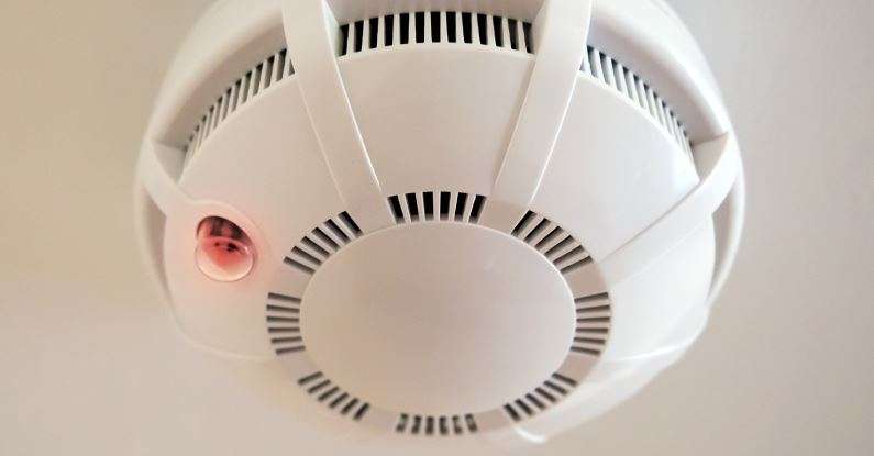 What to do when a carbon monoxide detector goes off for no reason? 3 carbon