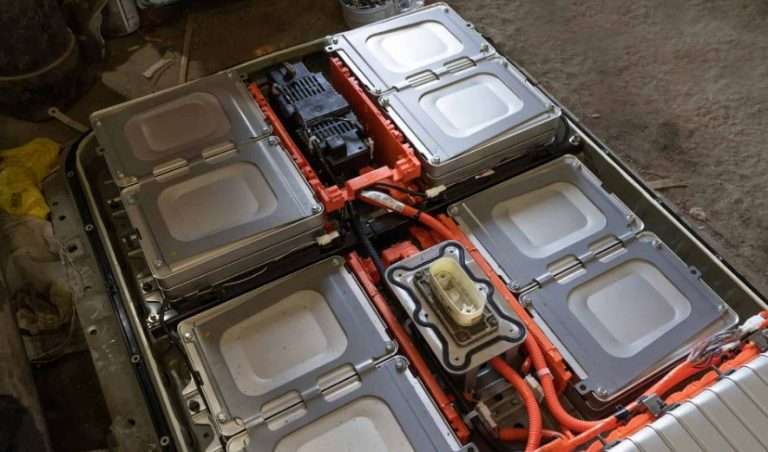 Can You Make Nissan Leaf Battery.